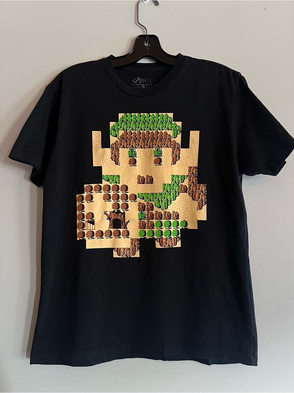 Loot Crate Legend of Zelda Link Pixel Graphic T-Shirt Men Small Black Gamer Tee